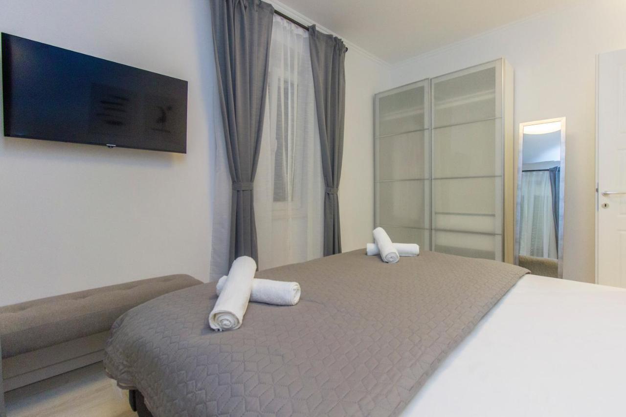 Apartment Ena ,City Center Šibenik Екстериор снимка